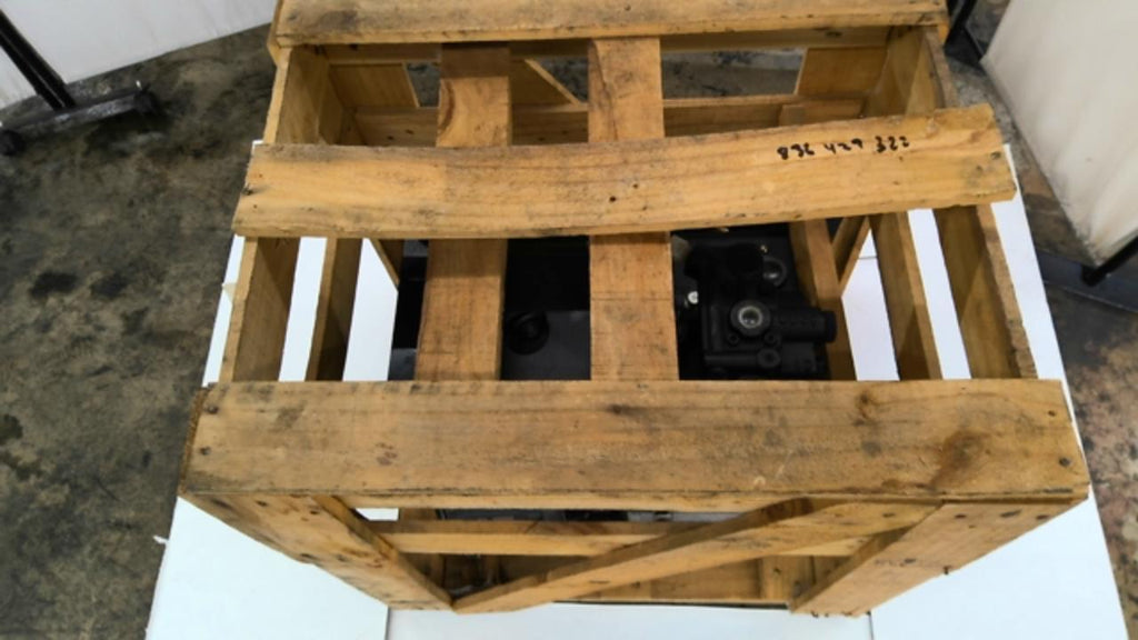 Daikin EHU25-L04-A-30-127F. 4 MPA Oil Pump 3 Phase 200-220 V 50/60 ZH