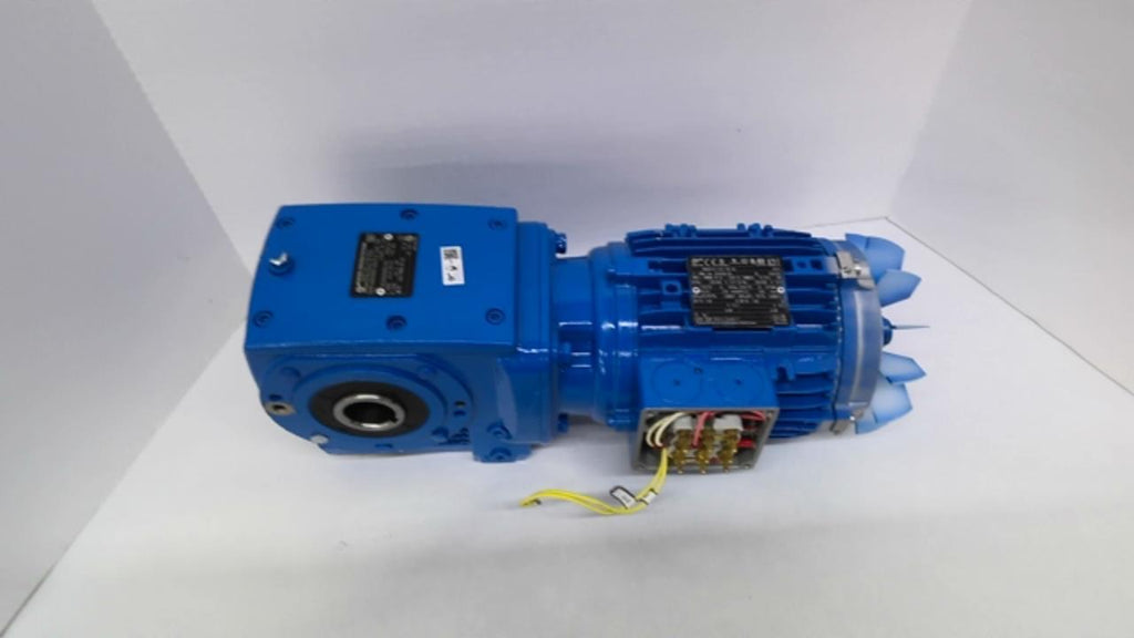 Nord SK0250AZ-80LP/4 CUS TW Gear Motor 1 HP 200/400 Volts 35.55:1 Ratio Missing