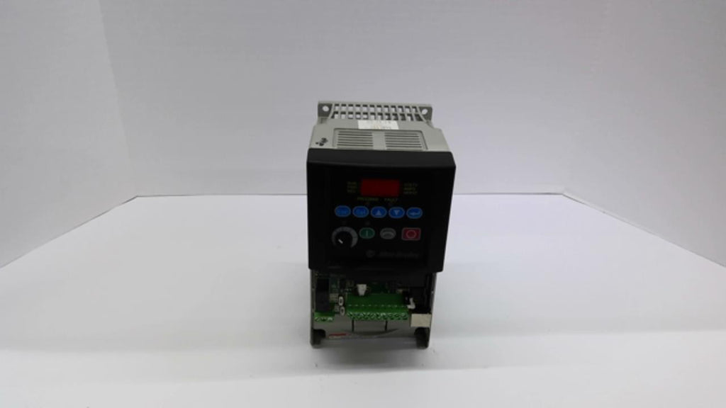 Allen Bradley 22B-D4P0N104 Power Flex 2 HP 3 Phase 380-480Volt 48-63 Hz