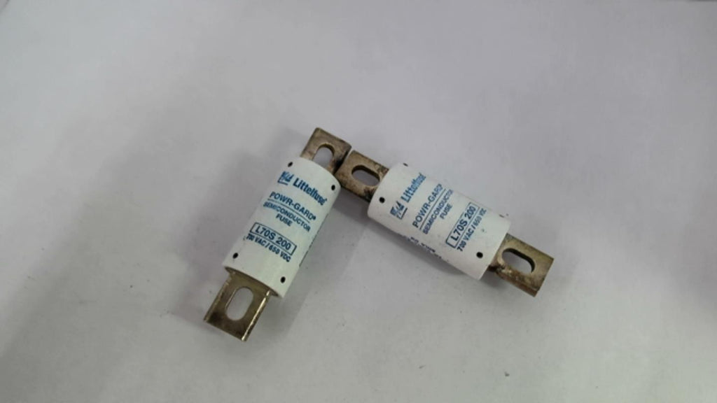 Littlefuse L70S 200 Power-Gard Semiconductor Fuse Lot of 2