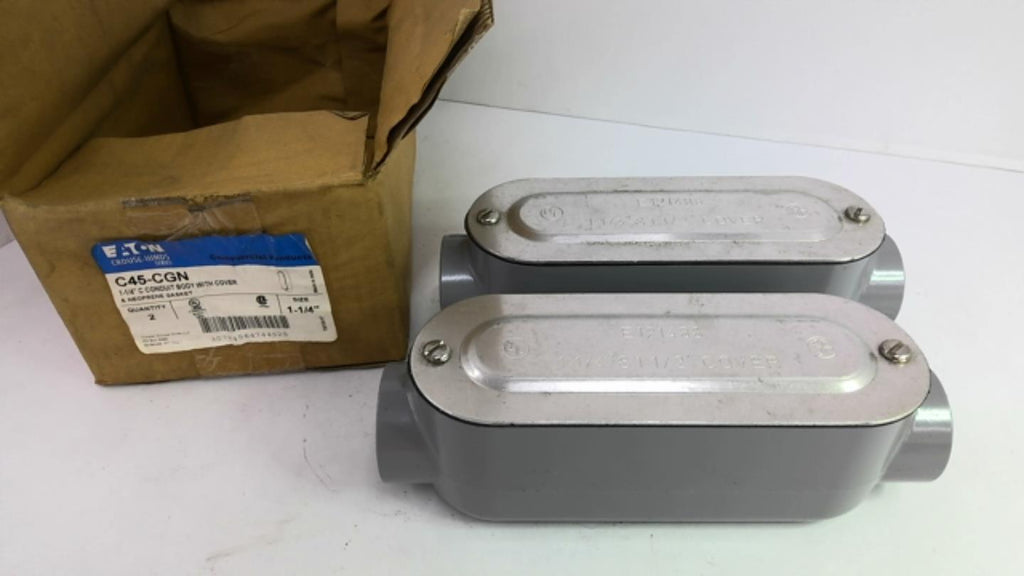 Eaton C45-CGN 1-1/4" C Conduit Body with Cover and Neoprene Gasket