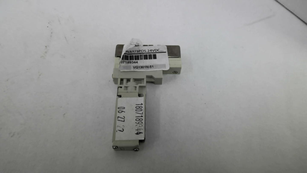 SMC VQ1301N-51 Solenoid Valve 4 Way/3POS 24VDC