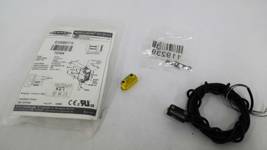 Banner Q12AB6FF15 Photoelectric Sensor 10-30 VDC