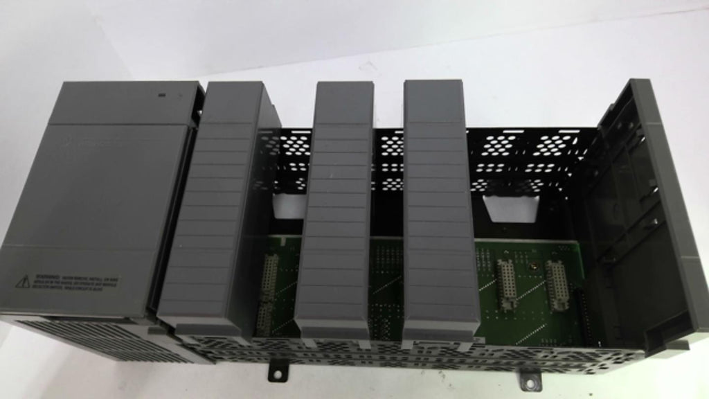 Allen Bradley 1746-A7 SLC 500 7 Slot Rack with 1746-P2 Power supply
