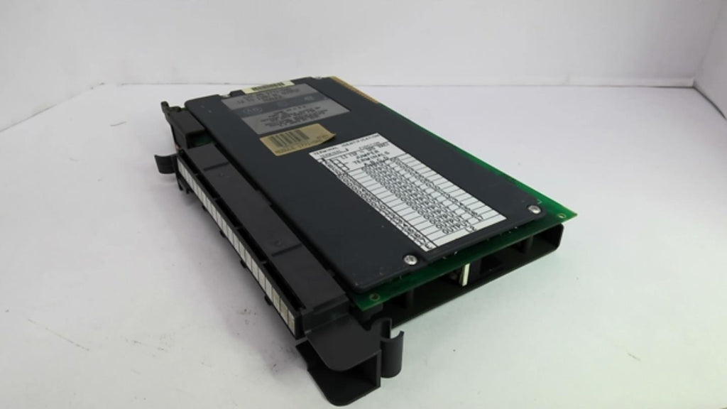 Allen Bradley 1771-OAD AC Output Module 120V