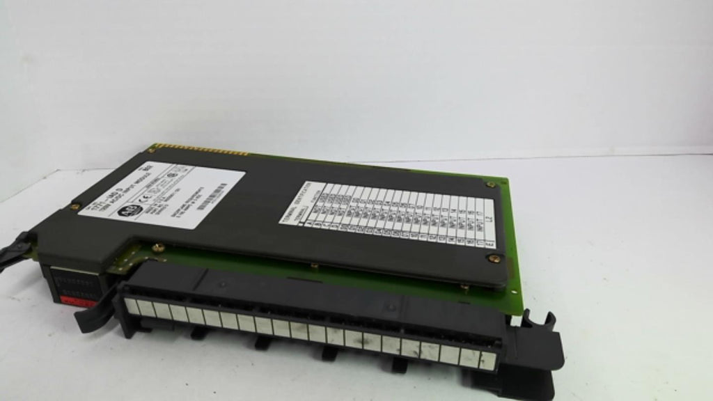 Allen Bradley 1771-IAD AC/DC Input Module 120V
