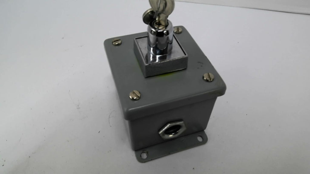 Hoffman E1PB Keyed Enclosed