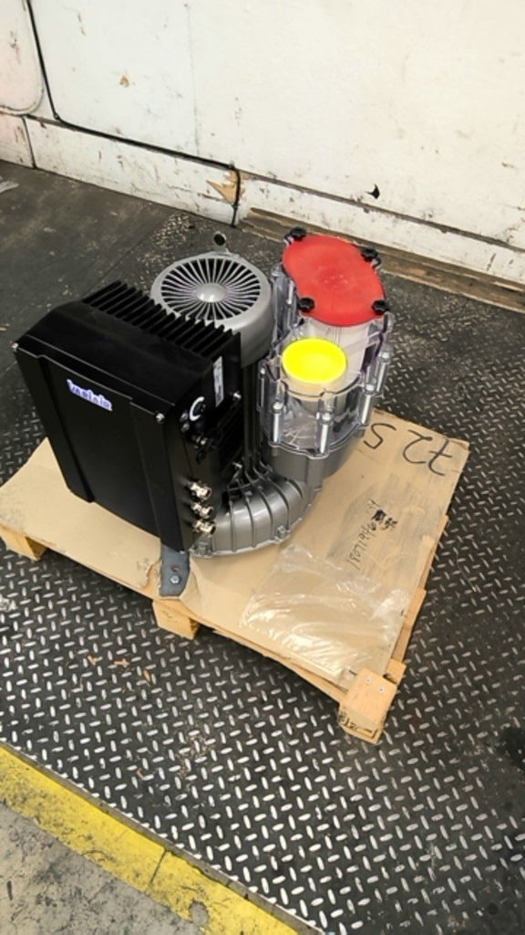 Becker SV300/2 Vacuum Pump 10Hp 5850Rpm 360V 100Hz