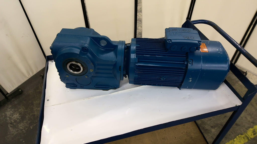 Sew-Eurodrive KA77 DRN112M4/BE5HR 5.4Hp Hollow Shaft Brake Motor 230/460V 29:1