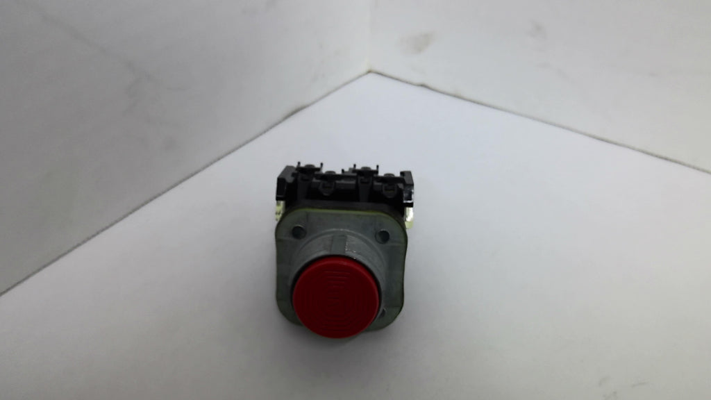 Allen-Bradley 800TC-XA Contact Block 600V AC15 DC13 A600 Q600