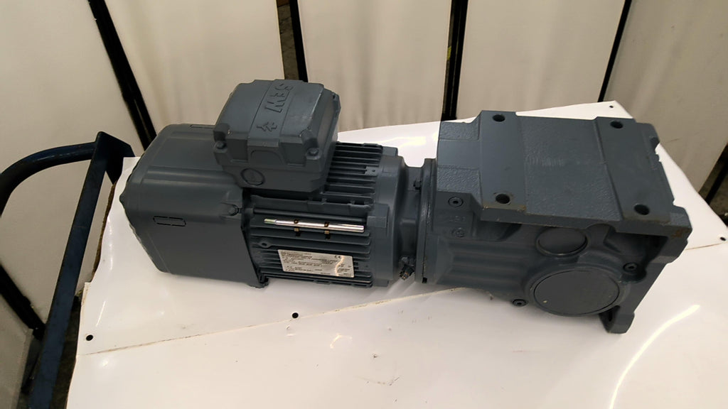 Sew-Usocome K57 DRN90S4/BE2HR/IS Brake Motor 1.1 Kw 230/400V 69.12:1 Ratio