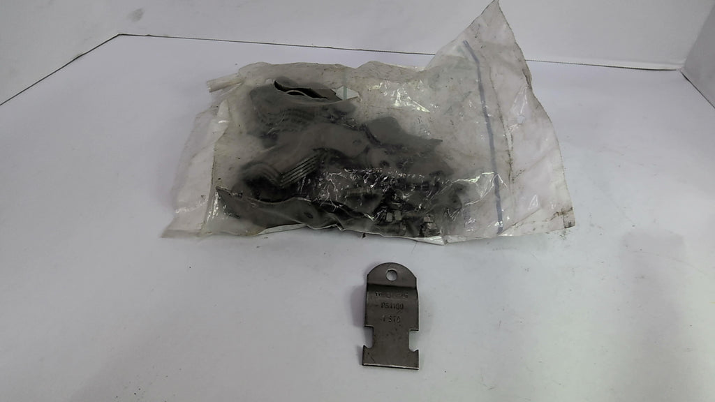 Powerstrut PS1100 Pipe Clamps 1 STD For 1" GRC and IMC (304) Lot of 38