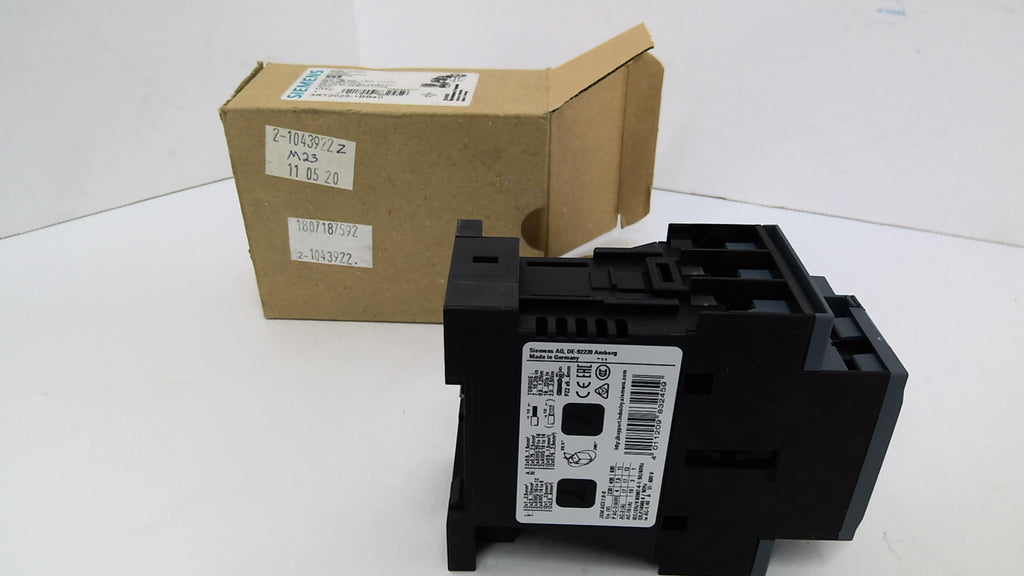 Siemens 1P3RT2025-1BB40 Contactor 600V 60AMPS