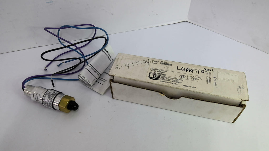United Electric Controls 10-C11 250VAC 5A Pressure Switch