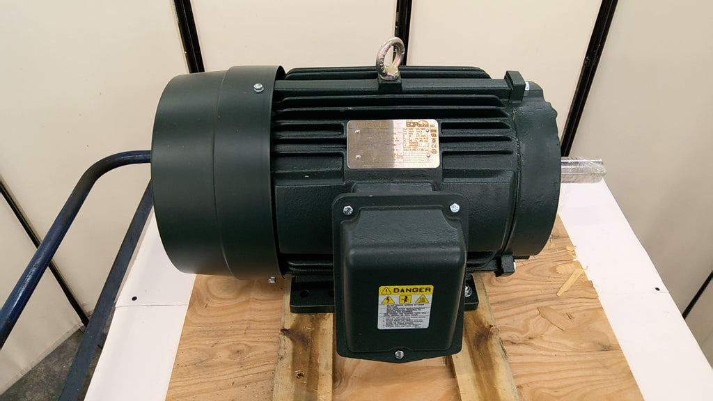 Toshiba 0204SDSR41A-P 20Hp Ac Motor 1800 RPM 4P 3Ph 256T 230/460V Tefc 60Hz