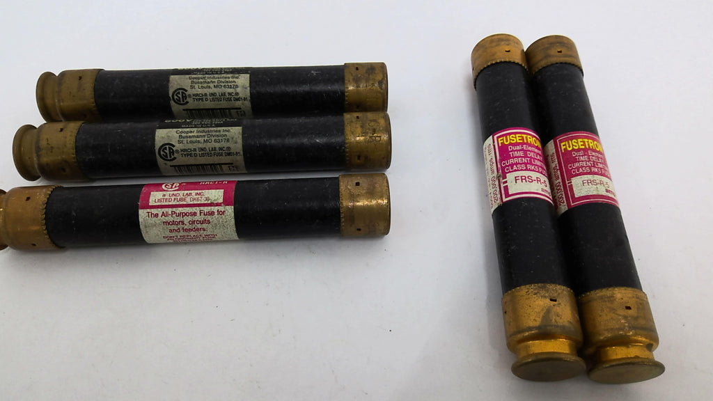 Fusetron FRS-R-5 Time Delay Current Limiting Fuse 600V 5 AMPS Lot of 5