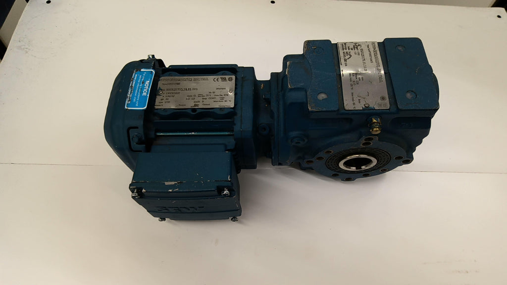 Sew-Eurodrive SA47DRS71S4/Z Holloshaft Gearmotor 1/2Hp 14.24:1 230/460V 1700Rpm
