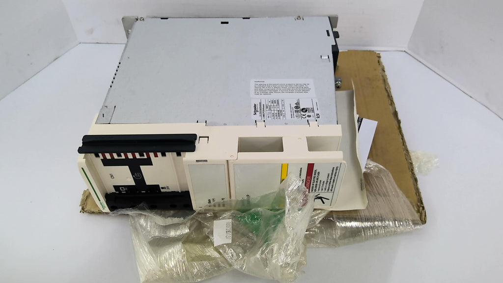 Schneider LXM62PD84Axxxxx Servo Drive 50 Amp 24 VDC