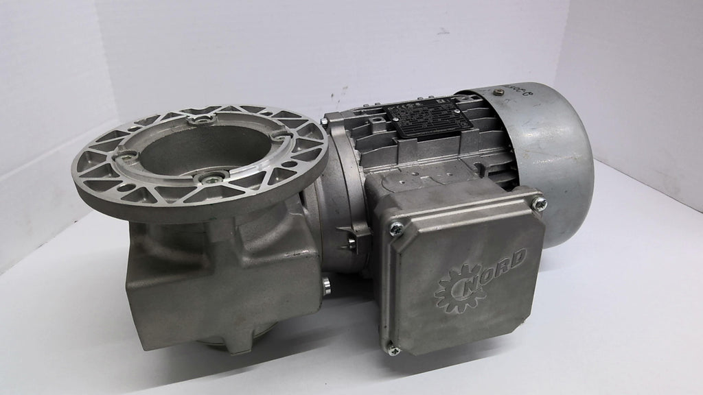 NORD SK805/4 CUS TW AC GearMotor .75 HP 7.50:1 Ratio 230/460 Volts