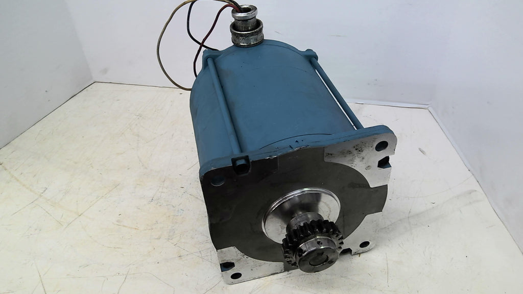 Superior Electric Slosyn F C22240582 72RPM AC Motor Single Phase 120V X1500