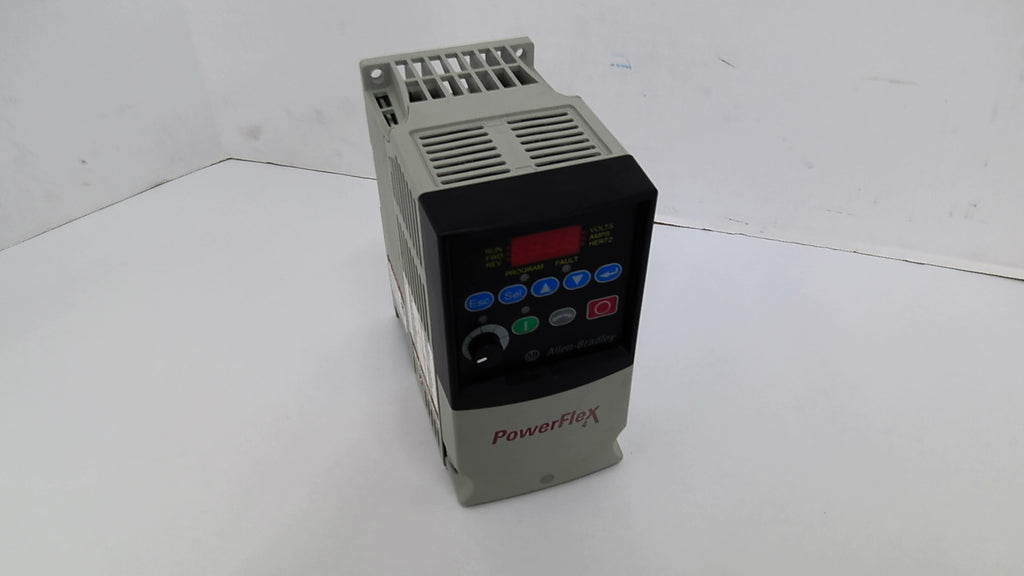 Allen Bradley 22A-D4P0N104 Power Flex 4 Drive 2HP 3PH 5.7AMPS 0-240HZ