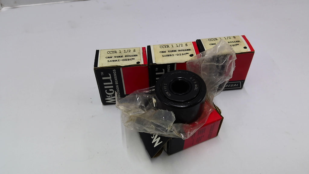 McGill CCYR 1 1/2 S Cam Yoke Roller Bearing Lot Of 4