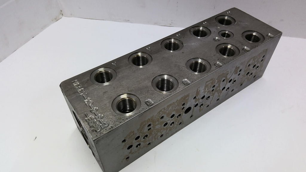 MK5DY-12-8-S-2-BSPP 10 Station Hydraulic Manifold