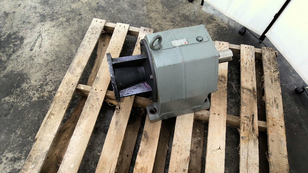 US Motors 2000 7.81362 28:1 Gear Reducer 1750/62.5Rpm