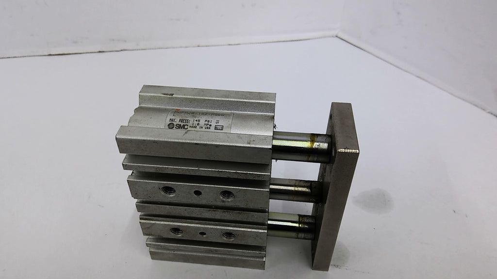 SMC MGPM20-15Z-M9BW Pneumatic Cylinder 145PSI Stroke 5/8" RAM OD 1/8" Bore 7/8"