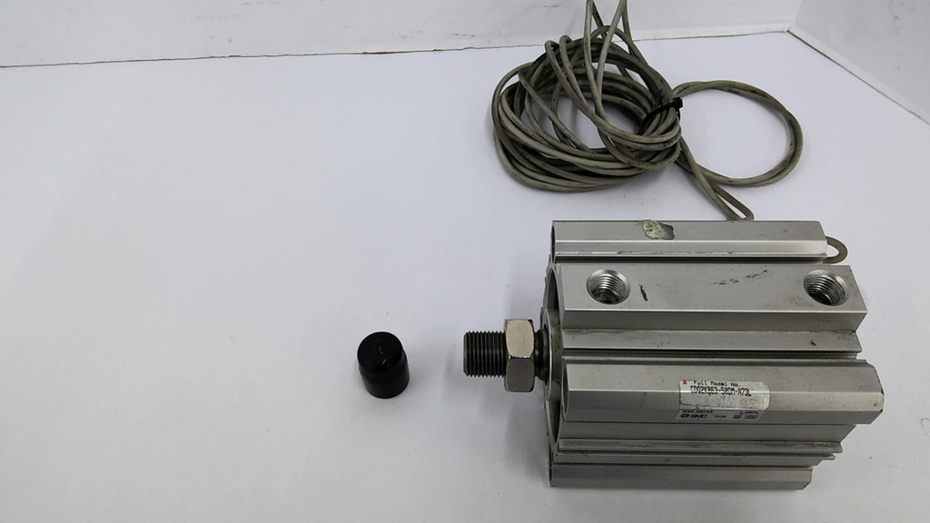 SMC CDQ2KB63-50DM-A73L Pneumatic Cylinder Stroke Length 2" RAM OD 3/4"