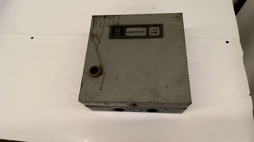 Ge 200 Line Control 600Vac 18A 3Ph Size 0 5Hp CR209B1