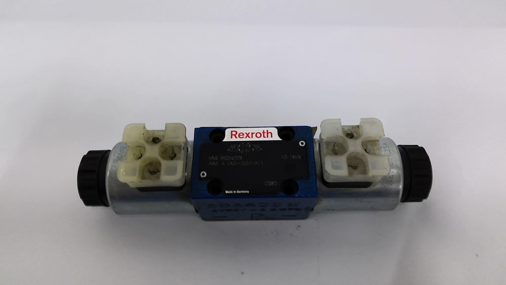 Rexroth 4WE-6-E62/EG24N9K4 24VDC Valve 1,25AMP OAL 8" Width 1-3/4" Thickness 2"