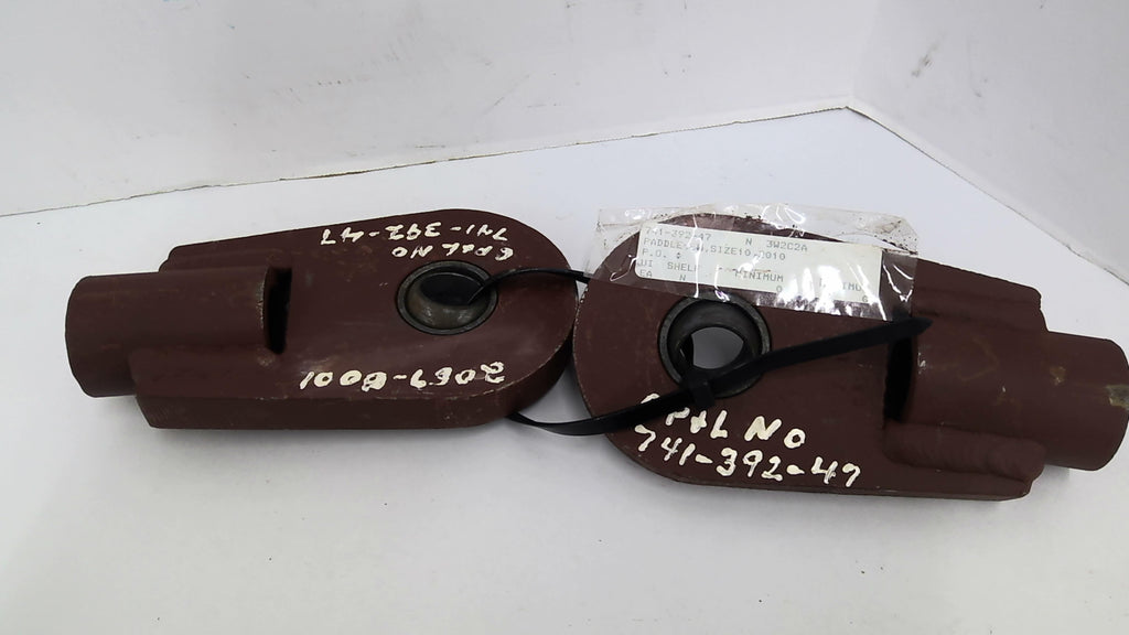 741-392-47 LH Paddle Size 10, 2010 Bores 1" X 1" 7-1/2" Long X 4" Wide Lot Of 2
