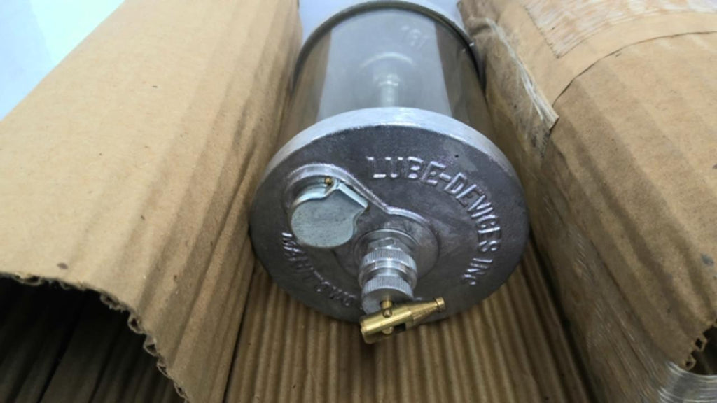 Lube Devices 161 Lubricator With Brush 10" Long X 4" Wide ID 1/4"