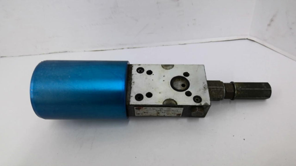 AL-25 521-000-021 Pneumatic Pump 10-1/2" Long 2-1/2" Wide Can OD 2-3/4"