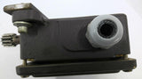 Schmersal MSP 452 11/11y Rotating Spindle Switch 250-300V 6AMP Bore 3/8"