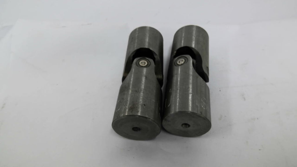 Curtis CJ650 Universal Joints OD 1-1/2" Length 4-1/4 Bores 1/8" Lot Of 2