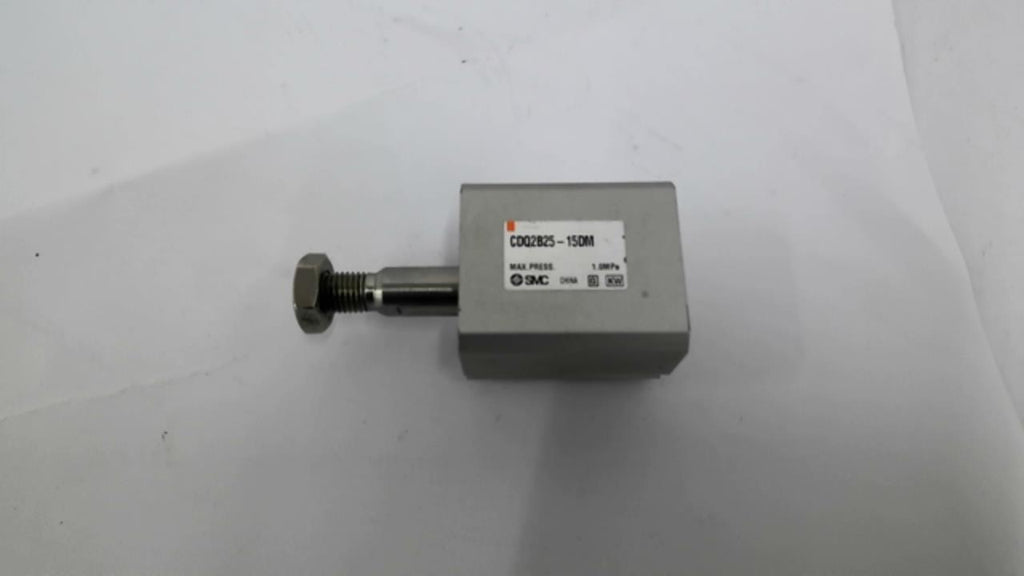 SMC CDQ2B25-15DM Pneumatic Cylinder Max Press 1.0MPa