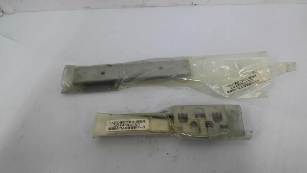 170119 Linear Guides Lot Of 2