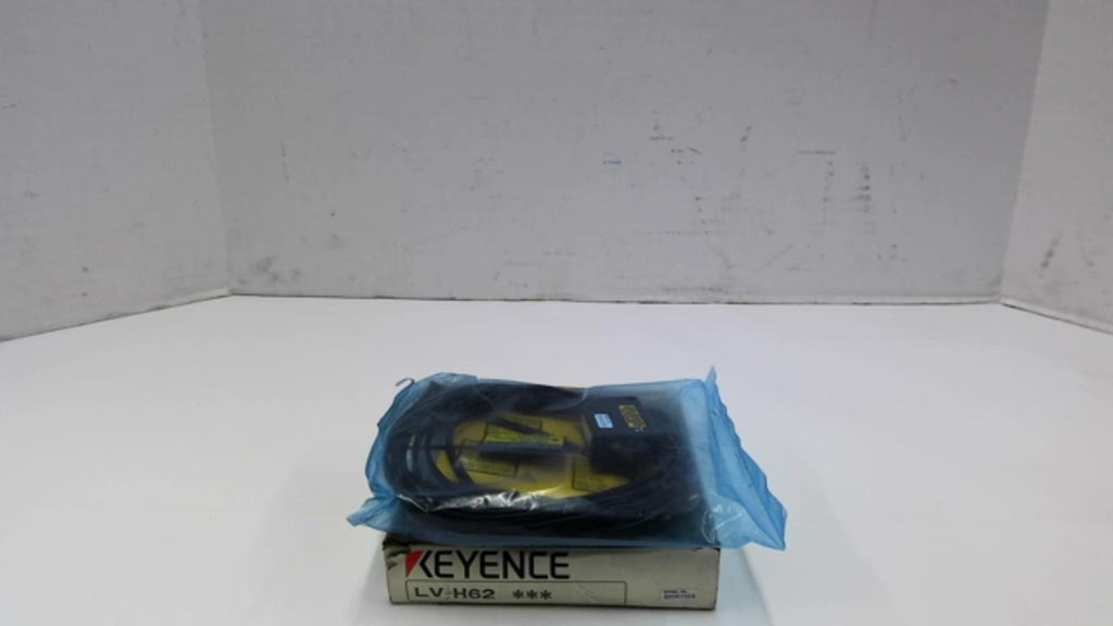 Keyence LV-HG2 Digital Laser Sensor