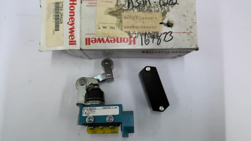 Honeywell DTE6-2RN28 Micro Limit Switch