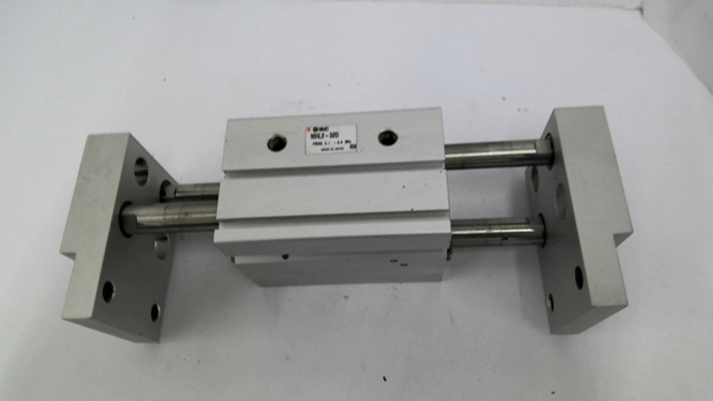 SMC MHL2-32D Pneumatic Cylinder