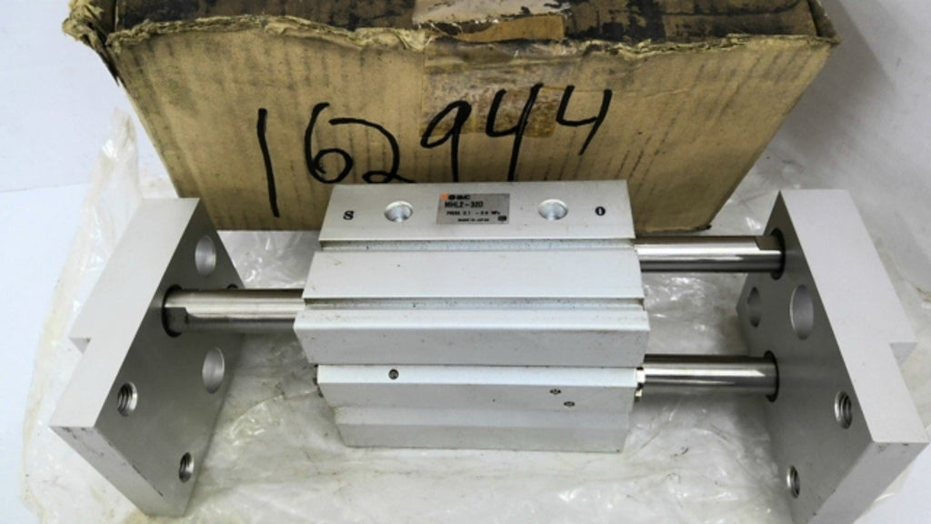SMC MHL2-32D Pneumatic Cylinder 0.1-0.6MPa