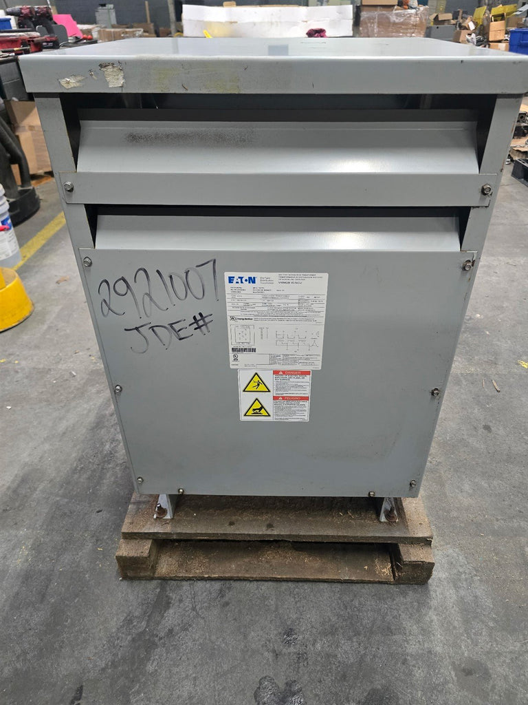 Eaton V48M28F4516CU 45 KVA Transformer 3 Phase 480 Pri 208/120 Sec Volts