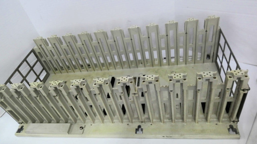 Modicon 984 Series AS-H827-209 PLC Rack Chassis