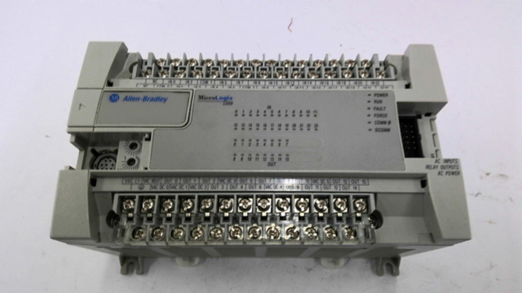 Allen Bradley 1762- L40AWA MicroLogix 1200 Controller
