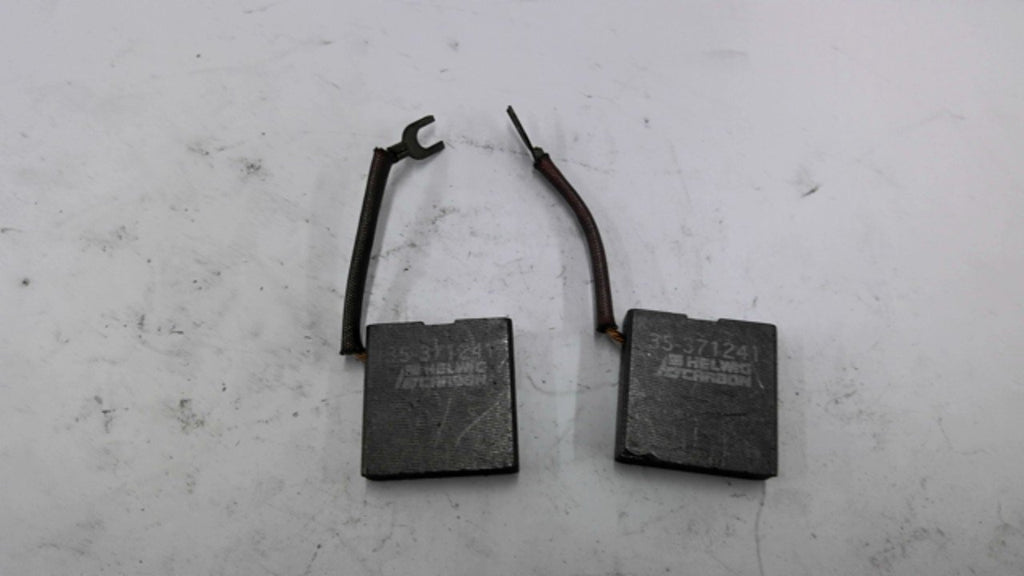 Helwig 35-371241 Carbon Motor Brush Lot of 2
