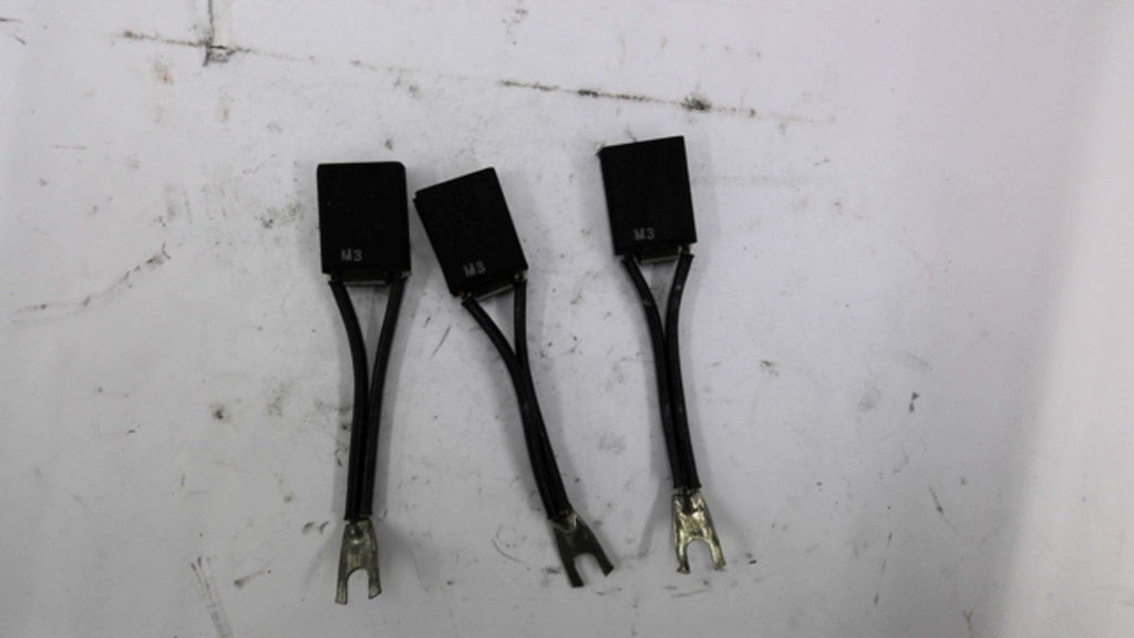 Motor Brushes 1.260x .978x 0.391 3.855Shunt Lot of 3