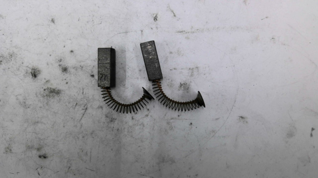 Motor Brush 0.944x 0.356x 0.233 1.35 Shunt Lot of 2