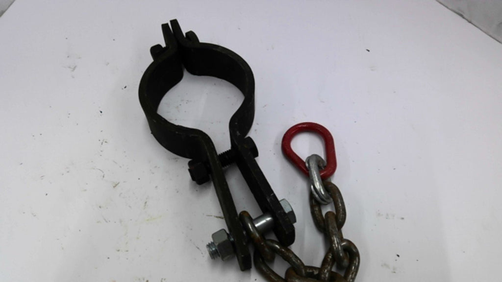 Double Bolt Pipe Clamp 4" With Safety Chain